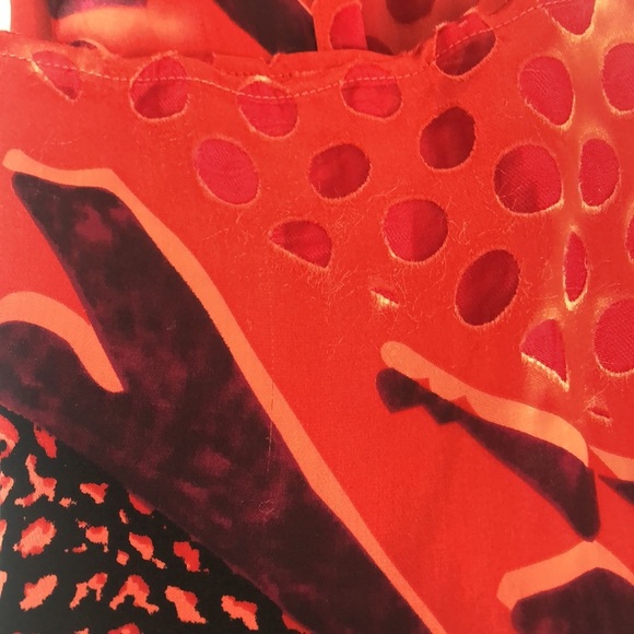 CAbi Red Hot Silk Blend Sleeveless Tunic Medium - Picture 14 of 14